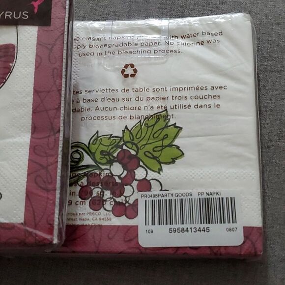 80 Papyrus beverage napkins 4 packs of 20 each = 80 - Picture 6 of 7